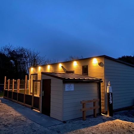 Chalet2Rent Ameland Ballum Buitenkant foto